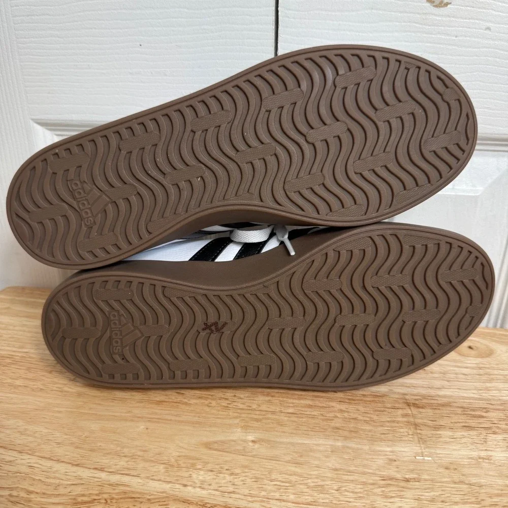 Adidas VL Court 3.0 Size 9 White Black Gum Sole Minimalist Terrace Sneakers